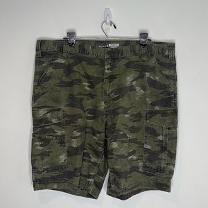 Carhartt Shorts Men's 42 Rugged Flex Relaxed Fit Canvas Cargo Work Camo Green